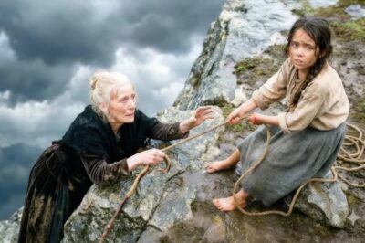 Niña Muda Encontró A Una Millonaria En El Lodo – Lo Que Pasó Después Es Increíble