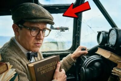 Se RIERON del Piloto Ratón de Biblioteca Hasta Que Derribó 6 Aviones Con Un Solo Truco