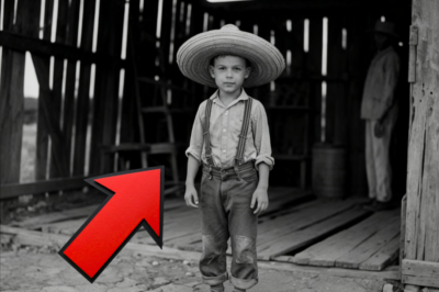 Esta fotografía de 1911 de un niño que llevaba un sombrero mexicano parecía normal, hasta que la restauración reveló…
