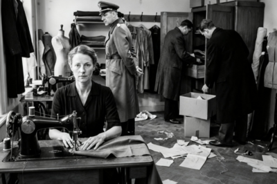 Los Nazis Nunca Sospecharon Que una Costurera Escondía 120 Niños en Dobladillos Secretos