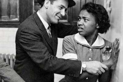 3 Niños Ricos Atraparon a la Hija de Bumpy Johnson en un Baño. Nunca Revisaron el Último Cubículo