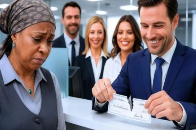 GERENTE ROMPE EL CHEQUE Y RÍE DE MUJER HUMILDE — HASTA QUE DESCUBRE QUE ERA LA DUEÑA DEL BANCO