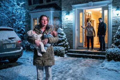 “¡Largo de aquí y llévate a tus bastardos!”, chilló mi suegra, escupiéndome mientras mi esposo nos empujaba a mí y a mis gemelos de diez días hacia la noche helada. Pensaban que yo era una pobre diseñadora indefensa a la que podían desechar como basura. Lo que no sabían era que yo era la CEO de un imperio de ocho mil millones de dólares, dueña de su casa, sus autos y de la misma empresa para la que trabajaba mi esposo. De pie en el frío, hice una sola llamada… no para pedir ayuda, sino para desatar una verdad que los haría suplicar por la pobreza a la que me habían condenado…