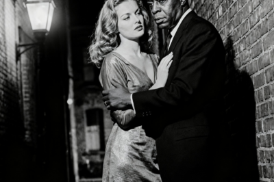 Una foto muestra a una esposa traidora llena de baches. La esposa vio la foto, sonrió y dijo: “Esa no soy yo”.