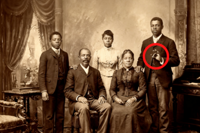 Este retrato de 1895 guarda un secreto que los historiadores nunca pudieron explicar, hasta ahora.