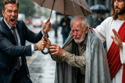 “¡MI TRAJE VALE MÁS!” — EL RICO LE ARRANCÓ EL PARAGUAS AL ABUELO, ¡PERO JESÚS LO CUBRIÓ!